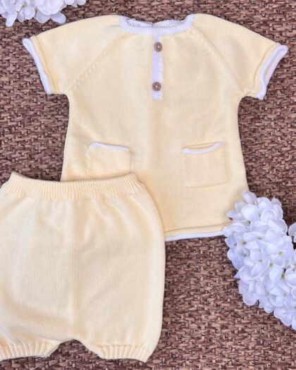 Completo neonato giallo con pant. corto 003-123593 Pz
