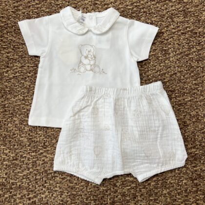 Completo neonato con orsetto e pant.corto in mussola 3G647/00